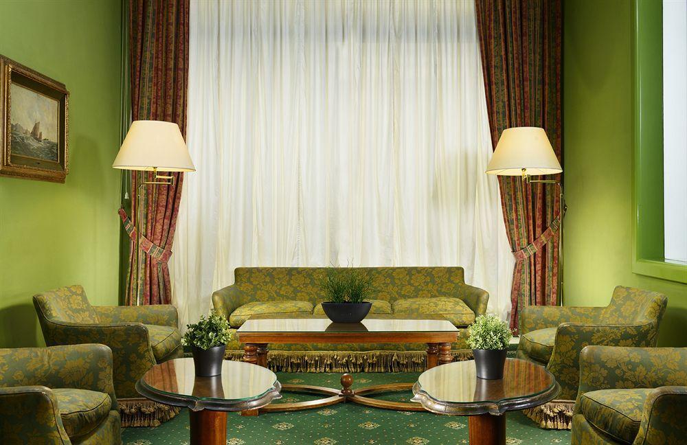 Hotel Commodore Рим Екстериор снимка